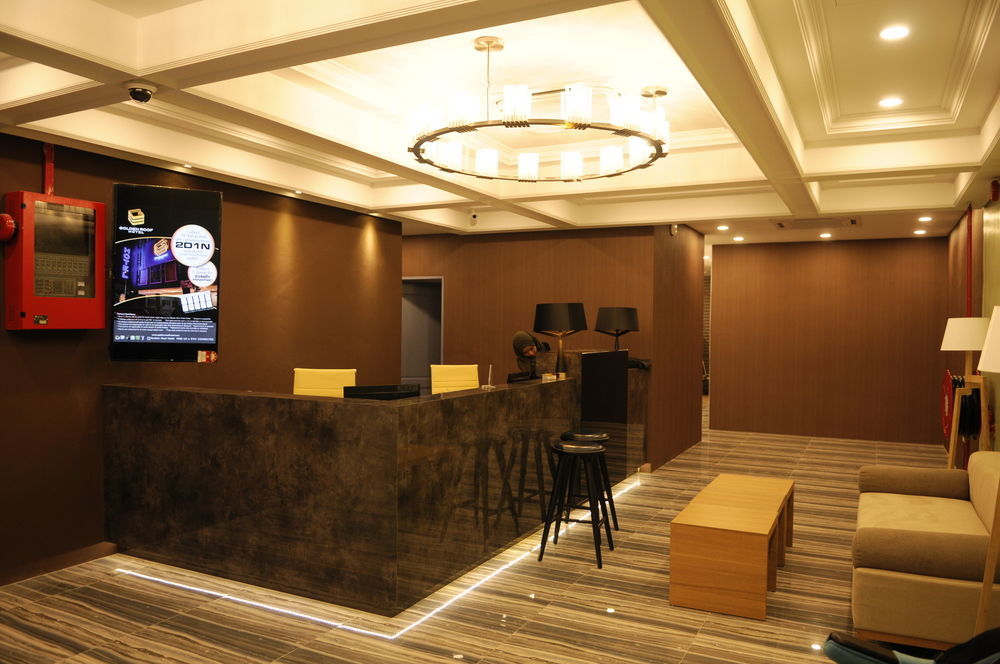 Golden Roof Hotel, Seri Iskandar Ngoại thất bức ảnh